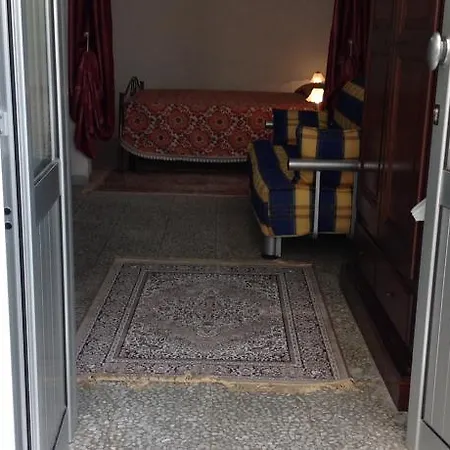 Holiday Apartment *